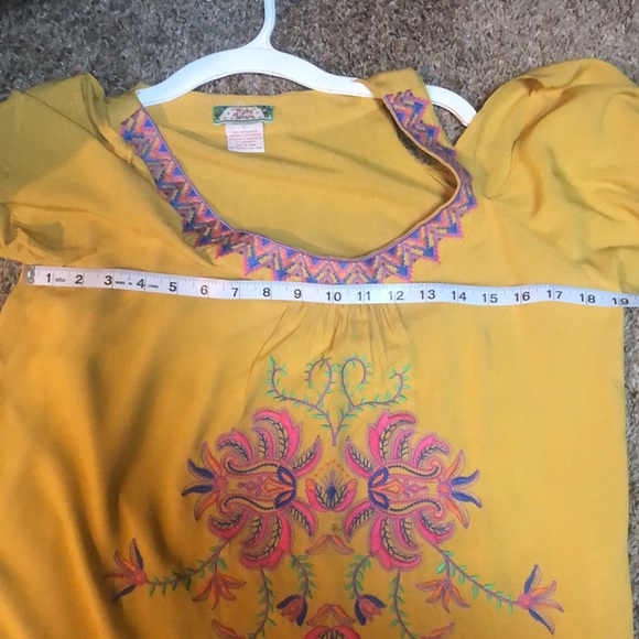 Flying Tomato Cold Shoulder Top - Picture 5 of 8